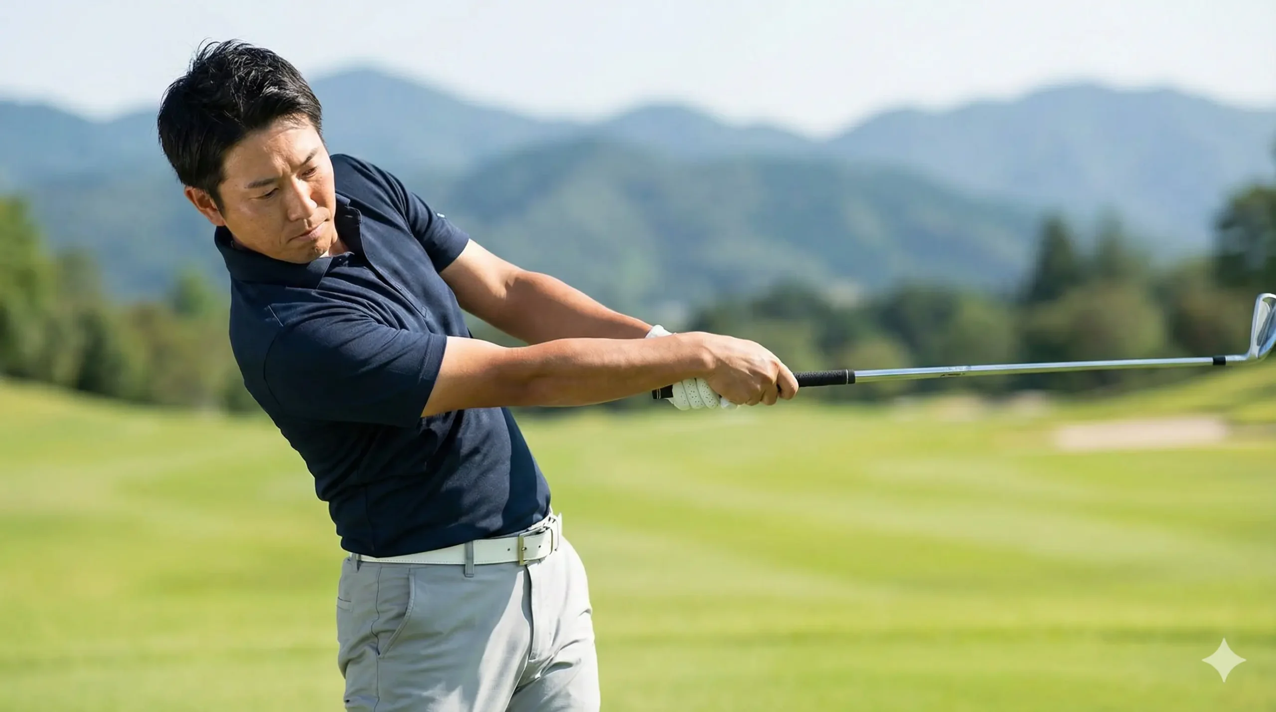 ゴルフの回転式理論とは？特徴や習得のコツを徹底解説